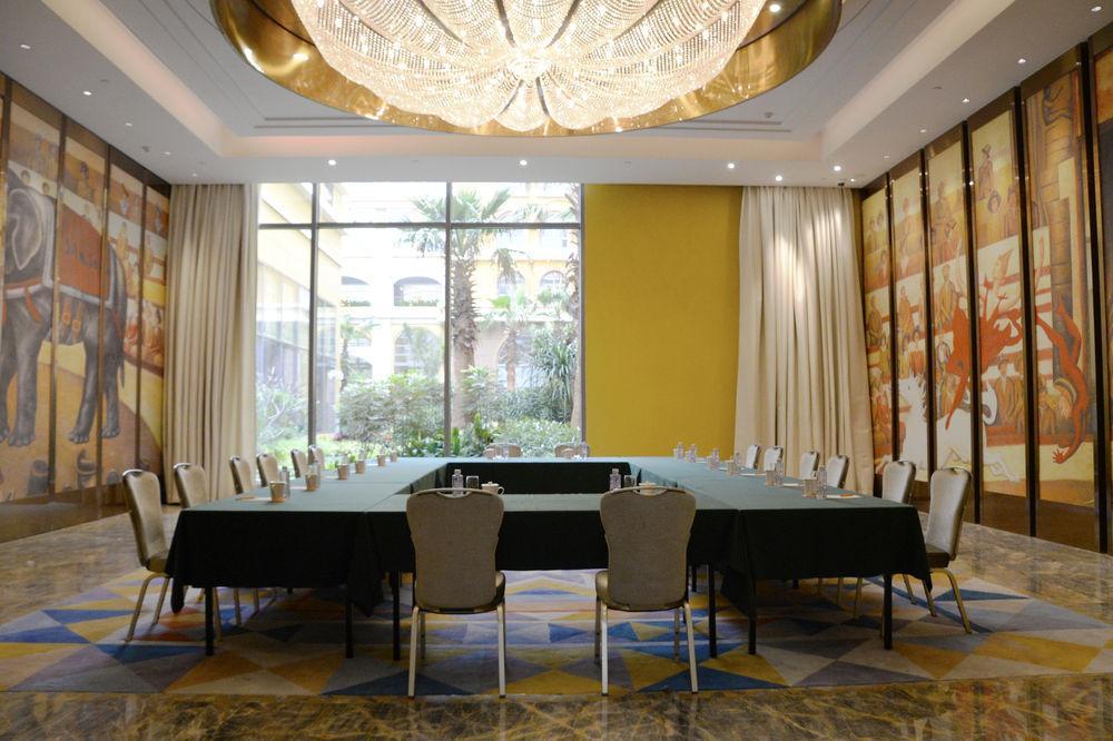 Chimelong Circus Hotel Zhuhai Zewnętrze zdjęcie